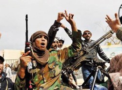 La prise du pouvoir par les milices semble devenir une réalité en Libye