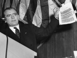 Joseph Maccarthy, figure de la chasse aux sorcières pendant les années 50 aux USA