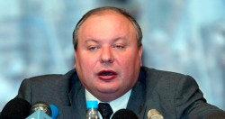 Iegor Gaidar, Ministre des de Finances puis de l'Economie au début du premier mandat de Boris Eltsine