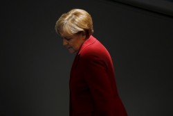 La Chancelière allemande est critiquée pour sa politique migratoire, aussi bien par des opposants que des membres de son parti. (c) REUTERS/Fabrizio Bensch