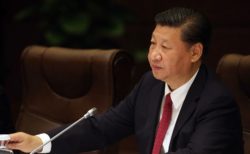 Xi Jinping le président chinois en visite au Sénégal.