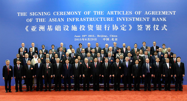 Photo officiel signature du traité sur l'Asian Infrastructure Investment Bank