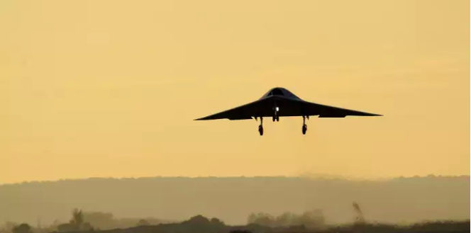 Drone de combat réarmement des armes nouvelles
