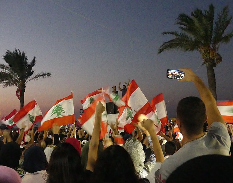 Au Liban le soulèvement populaire ne tarit pas.