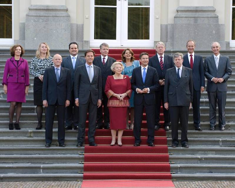 Photo du cabinet Rutte I en 2010. Via Wikimedia