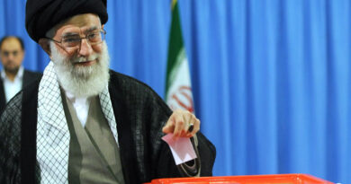Ali Khamenei, Guide suprême de l'Iran et allié des conservateurs.