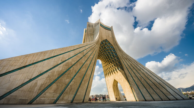 La tour Azadi à Téhéran en Iran