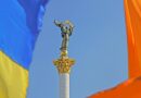 Monument de l'indépendance sur la place Maïdan à Kiev lors de la révolution orange en Ukraine.