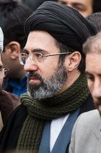 Mojtaba Khamenei, le fils de l'actuel Guide suprême d'Iran et principal successeur de son père depuis le décès soudain d'Ebrahim Raïssi.