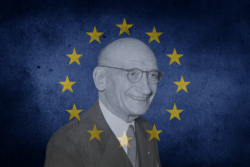 Schuman fut le père de l'Europe grâce à sa Déclaration du 9 mai 1950 qui appelle six pays d'Europe à s'unir autour d’un projet.