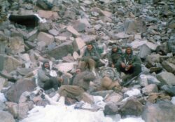 Soldats indiens avant l'assaut du point 4700 lors du conflit de Kargil.