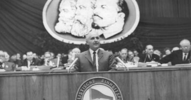 Todor Zhivkov, chef du gouvernement bulgare (1971-1989).